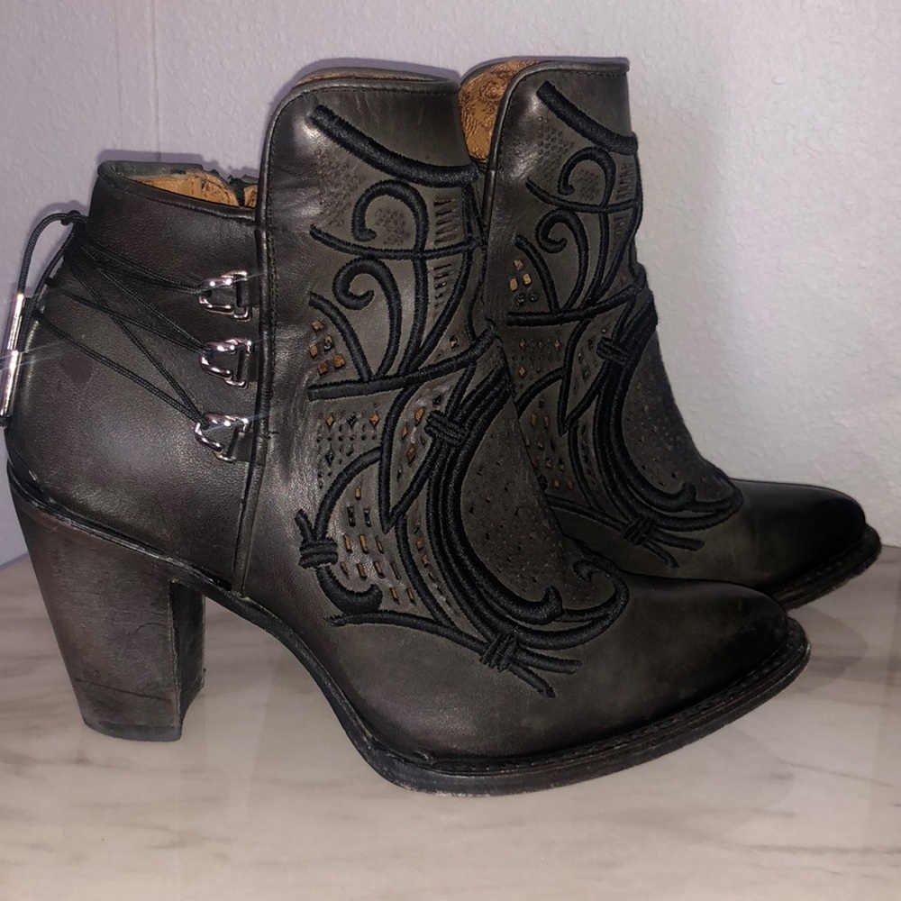 3F48RS Genuine Leather Hand Crafted CUADRA boots